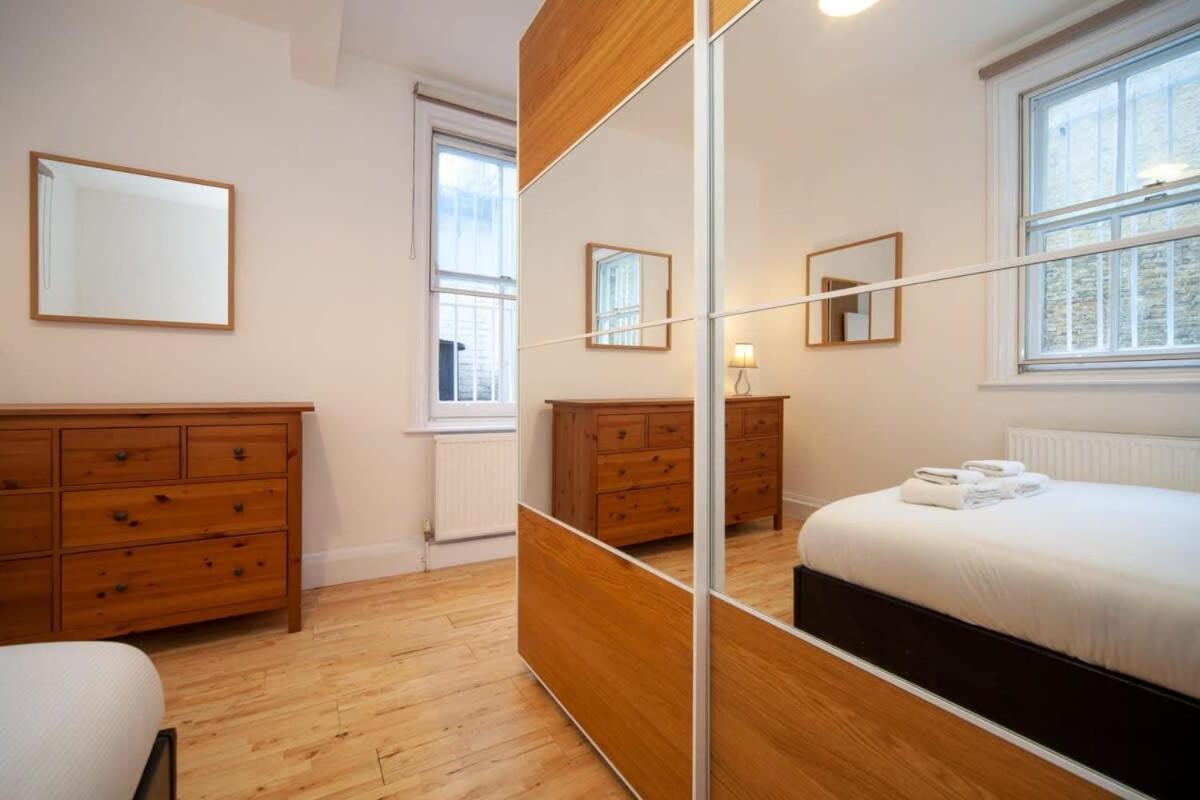 Lovely 2 Bedroom Apartment In Tooting London Bagian luar foto